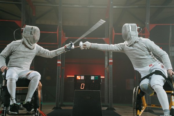 Wat zijn effectieve manieren om gewicht te verliezen met sport?